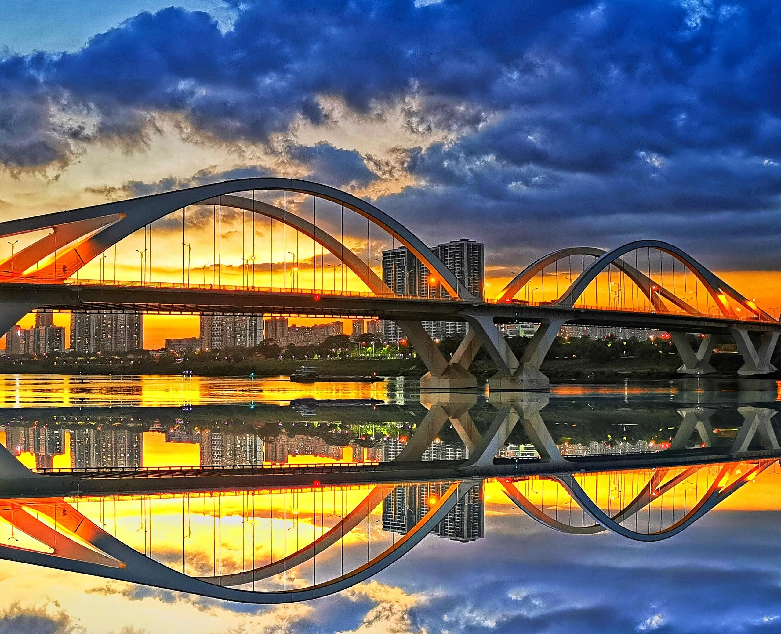 澶╃┖涔嬮暅鍞編鍥剧墖,鐩哥墖澶勭悊澶у笀