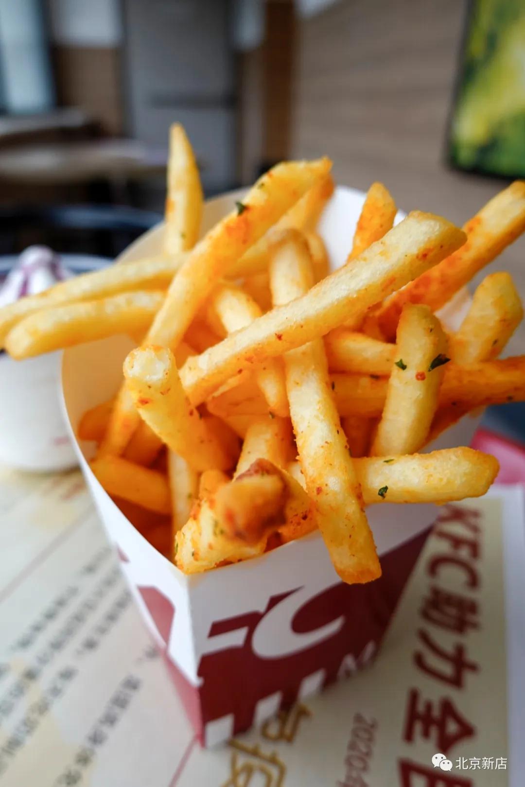 kfc新出披萨,kfc新出的比萨饼