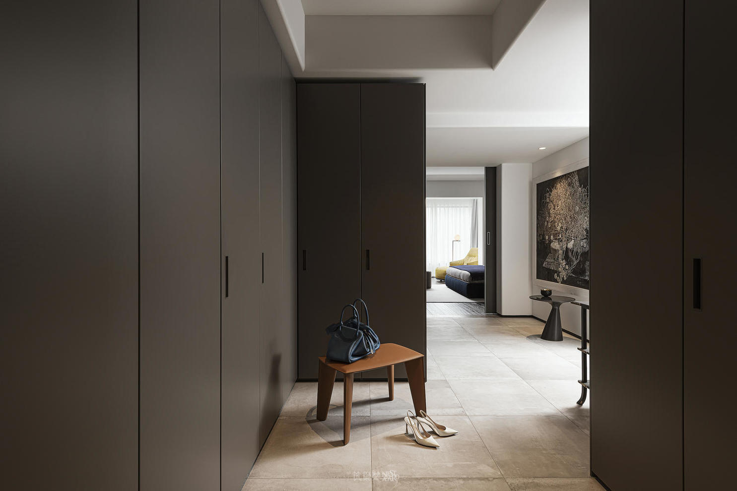 设计师梁彬：成都246㎡宁静致雅，黑与白交错空间