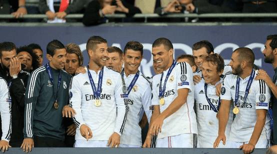 足坛近十年最佳球队巴萨,近十年来足坛最佳阵容包括内马尔