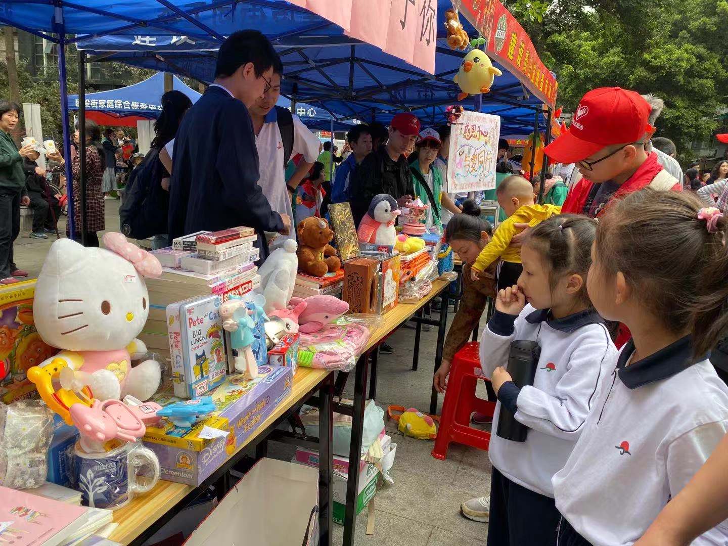 社区迎新春送温暖慰问活动,社区新春慰问送温暖活动