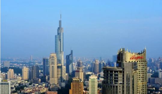 一年入账5567亿，江苏最大制造业集团诞生，居然是家聚酯工厂