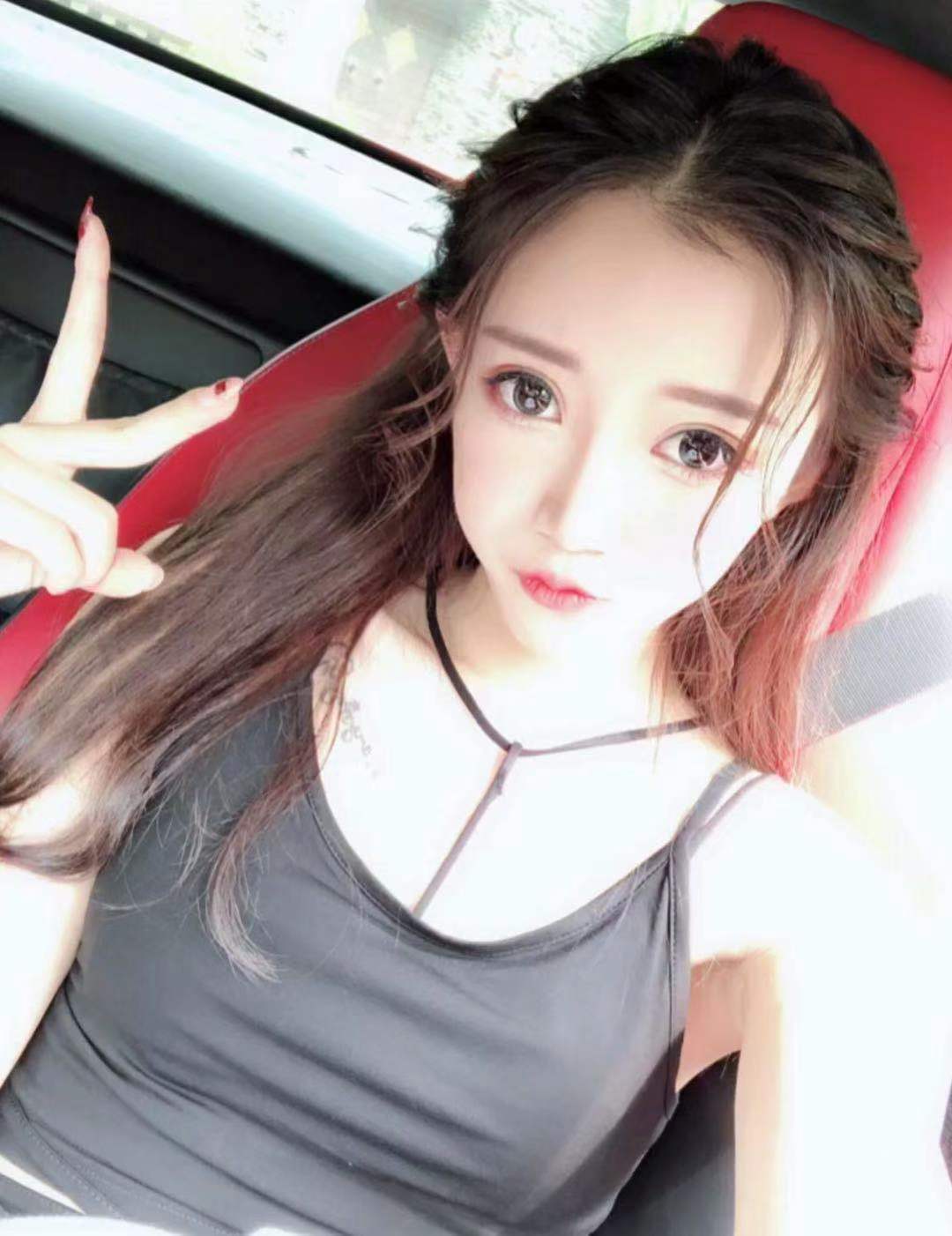 小伊伊吃醋，牌牌琦健身请美女教练，聊天记录让小伊伊气急败坏