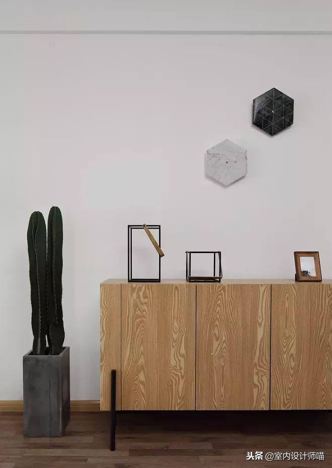 简单而不简约的风格,简单不简约的意义