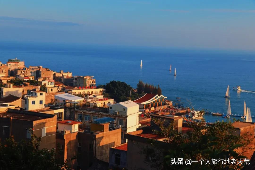 海蓝媲美三亚，福建这个被低估的宝藏地，夏天去太舒服了