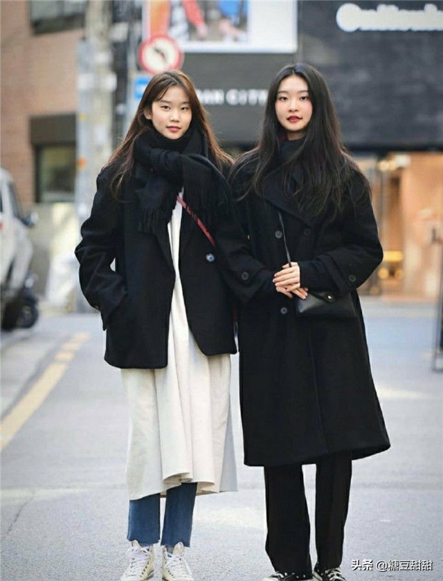 韩国女人穿衣街拍,韩国街拍秋季女生穿搭潮