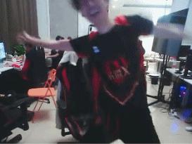 doinb谈离开fpx原因直播回看,doinb转会到fpx复播