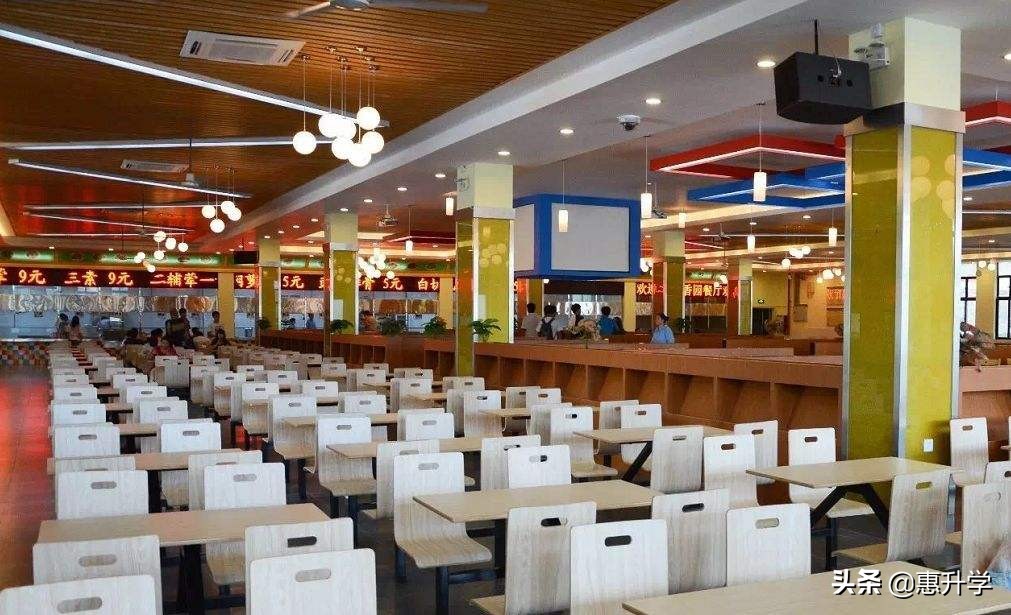 毕业生谈北大上学的真实感受,在清华北大就读体验