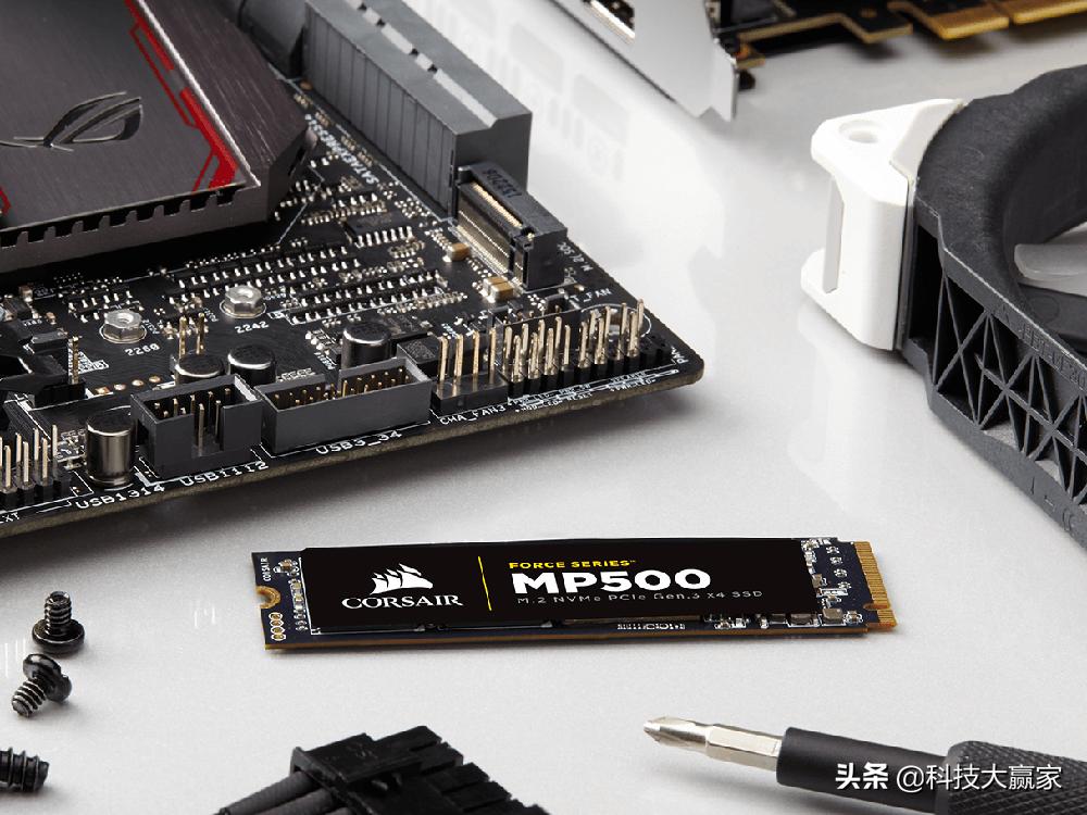 宁可买旧款SATASSD，也不买NVMeM.2SSD？三个理由很难反驳