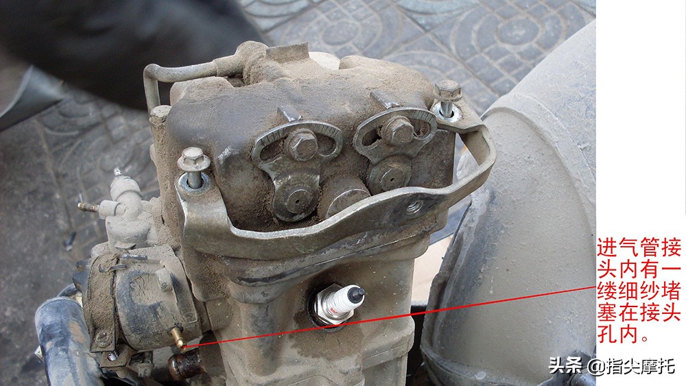 摩托车加油不顺畅还熄火怎么回事,125摩托车一加油就熄火是怎么回事