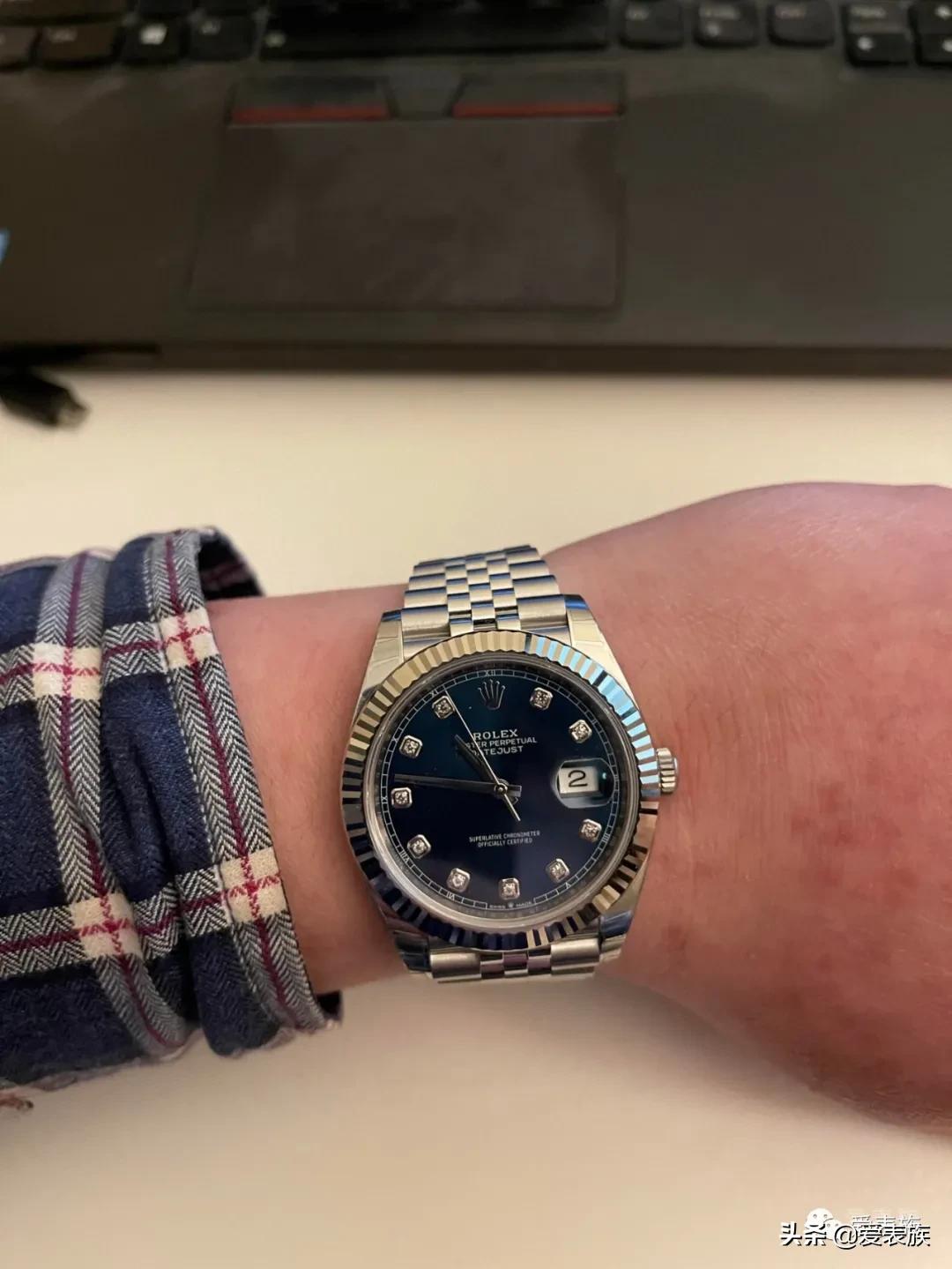 劳力士日志41蓝盘罗马数字,劳力士蓝盘41日志真假对比