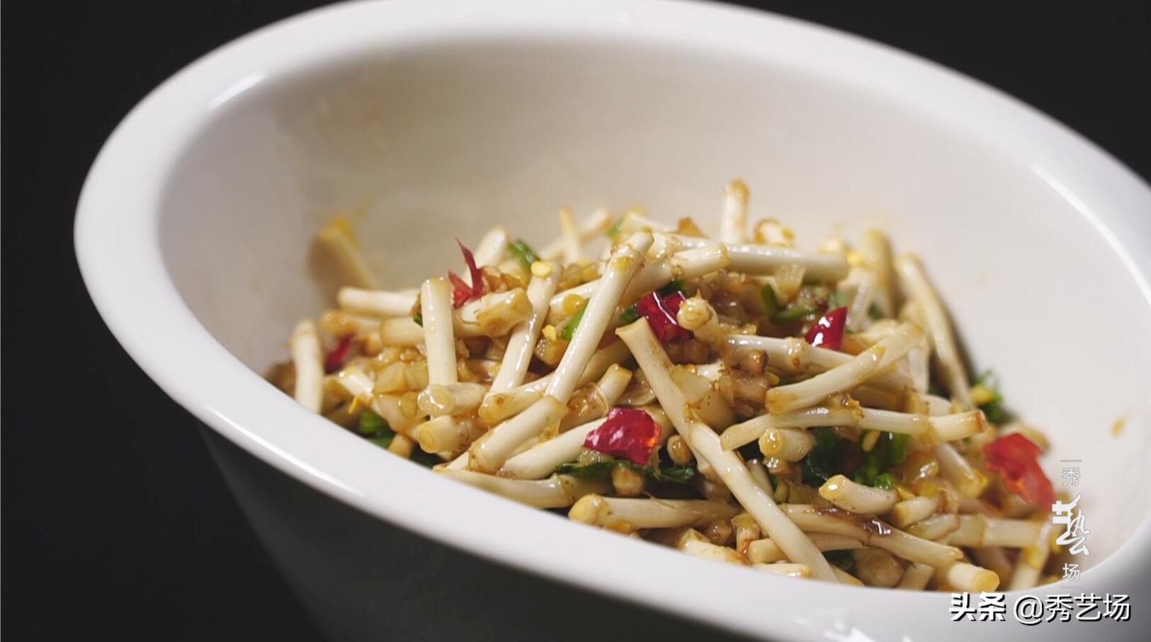 折耳根比香菜还难吃,折耳根这玩意是人吃的吗