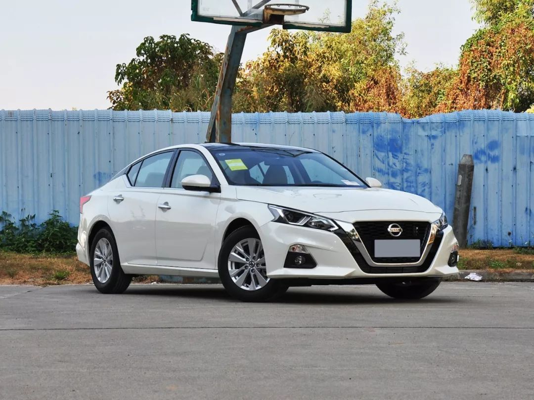 天籁2.0t252马力,一台天籁的成本造价