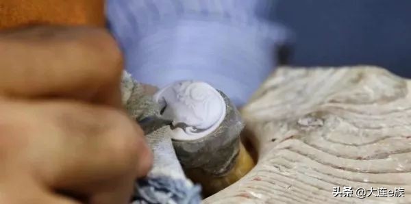 大连扇贝一年四季都有吗,大连的小扇贝叫什么