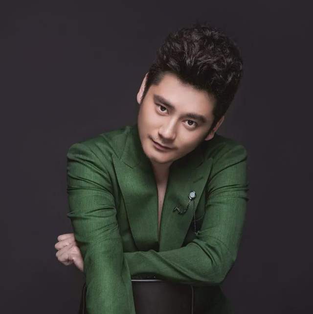 钱枫：无视官媒再爆丑闻！资本到底给他多大的庇护？