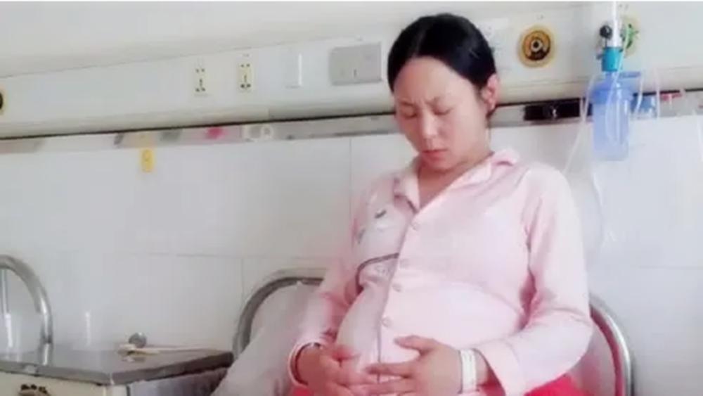 怀孕前期哪些东西对胎儿不可逆 (怀孕初期说不吉利的话会有影响吗)