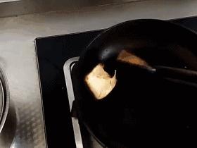 搞笑gif开心一刻我受了太多的委屈,开心一刻搞笑gif图