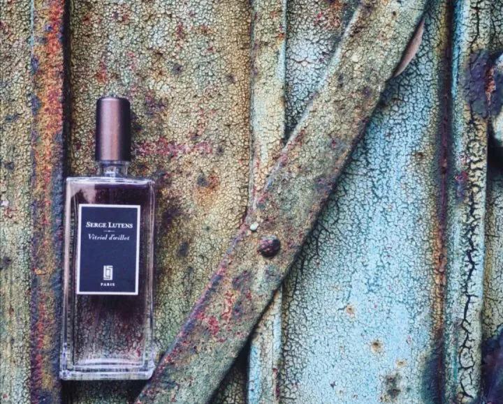 芦丹氏香水推荐前世今生,芦丹氏红色香水香评