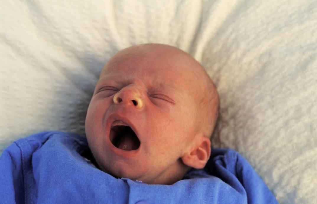 宝宝睡眠困难避免这五大误区,婴幼儿入睡困难该怎么办