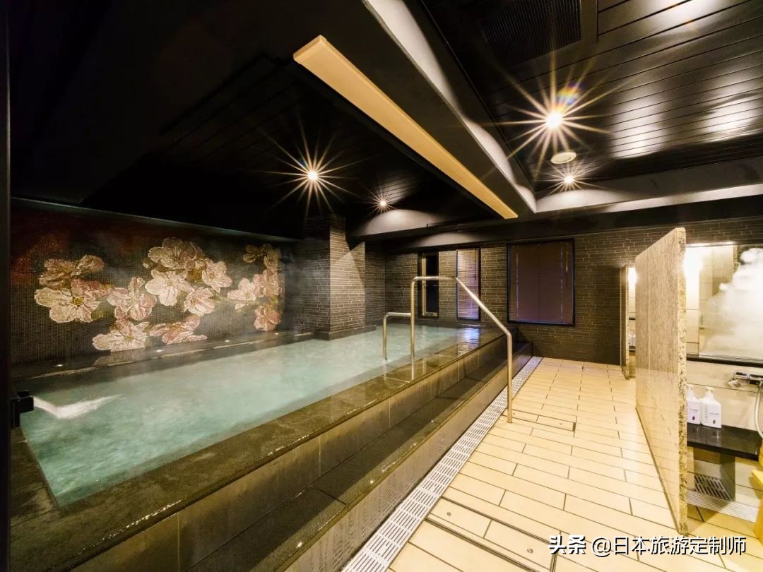 住宿性价比超高的酒店,推荐几家性价比高的旅馆和酒店