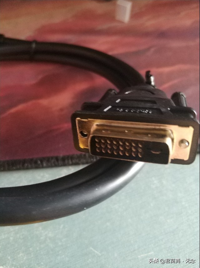 ,穷大学生购买二手显示屏悲惨经历