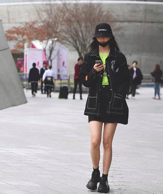 韩国小姐姐居家时尚穿搭,韩国小姐姐的穿搭有多好看