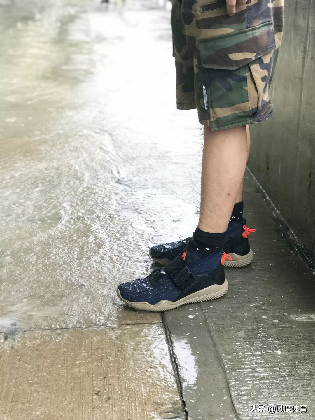 什么鞋子防水且耐穿又好看,防雨的鞋子有哪些