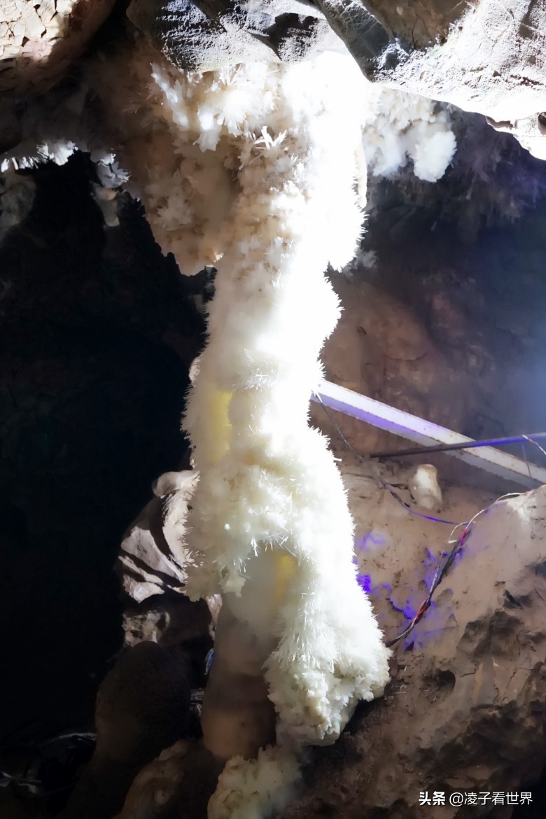 逃离北京40度高温,房山享受22度清凉,看银狐,逛古街吃铁锅炖