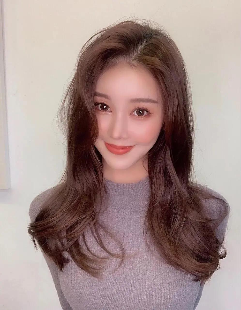 怎样剪刘海扎起来不嫌脸大,剪个刘海拯救一张脸