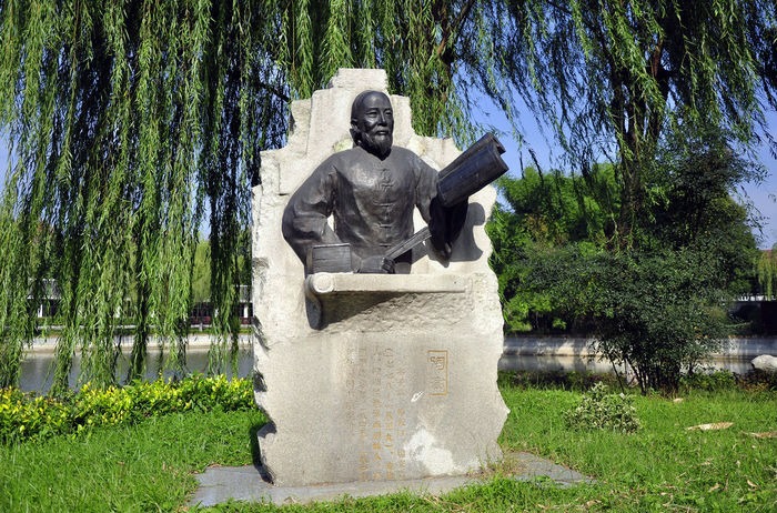 左宗棠林则徐左宗棠关系图,左宗棠和林则徐是一个年代吗