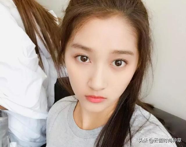 关晓彤代言的去角质的什么膏,关晓彤推荐磨砂膏