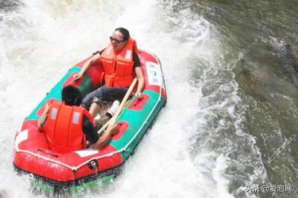 浙江漂流最刺激最久的景点,浙江最美海滩漂流