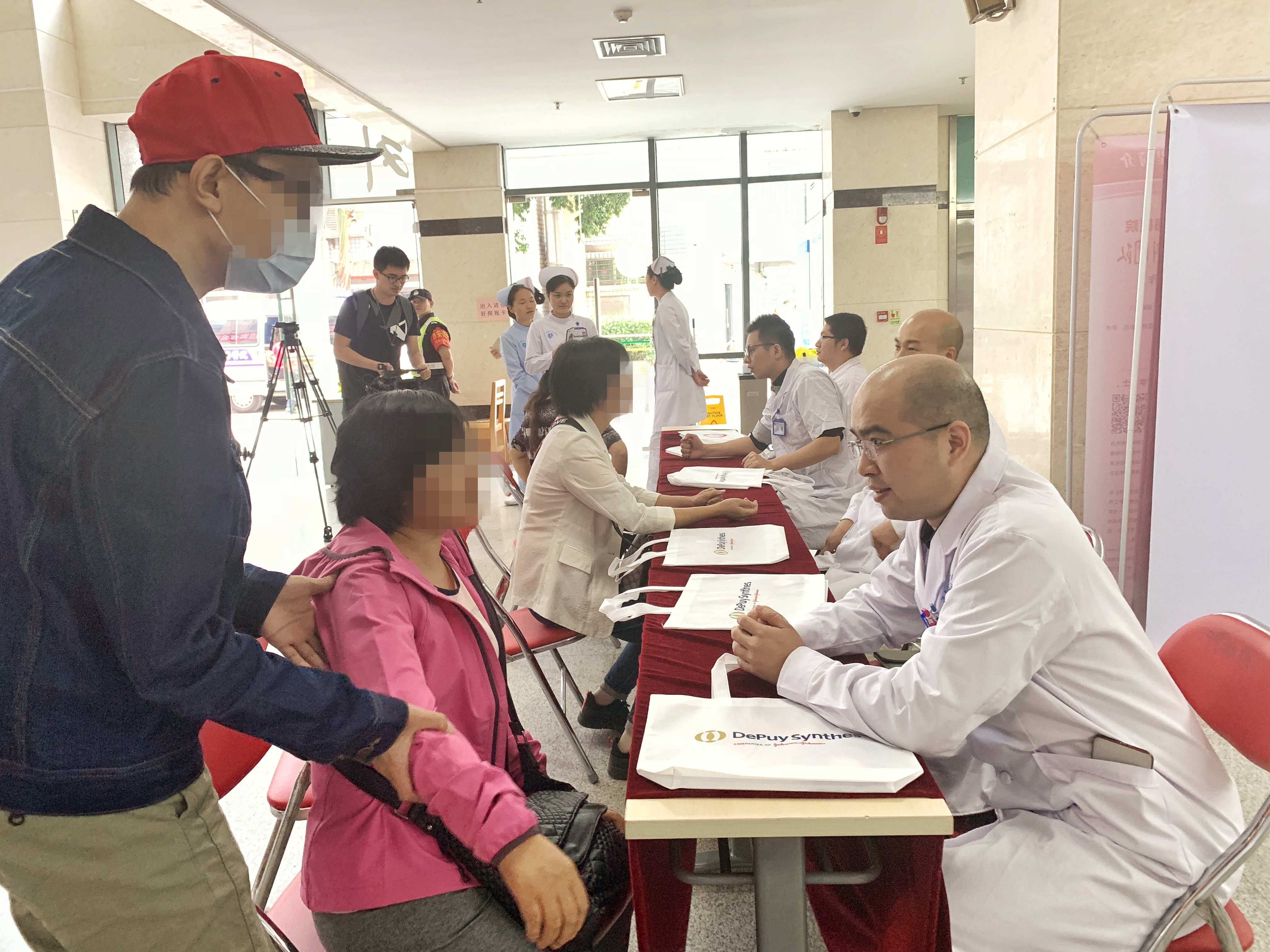 肩膀活动疼痛受限？小心“冻结肩”