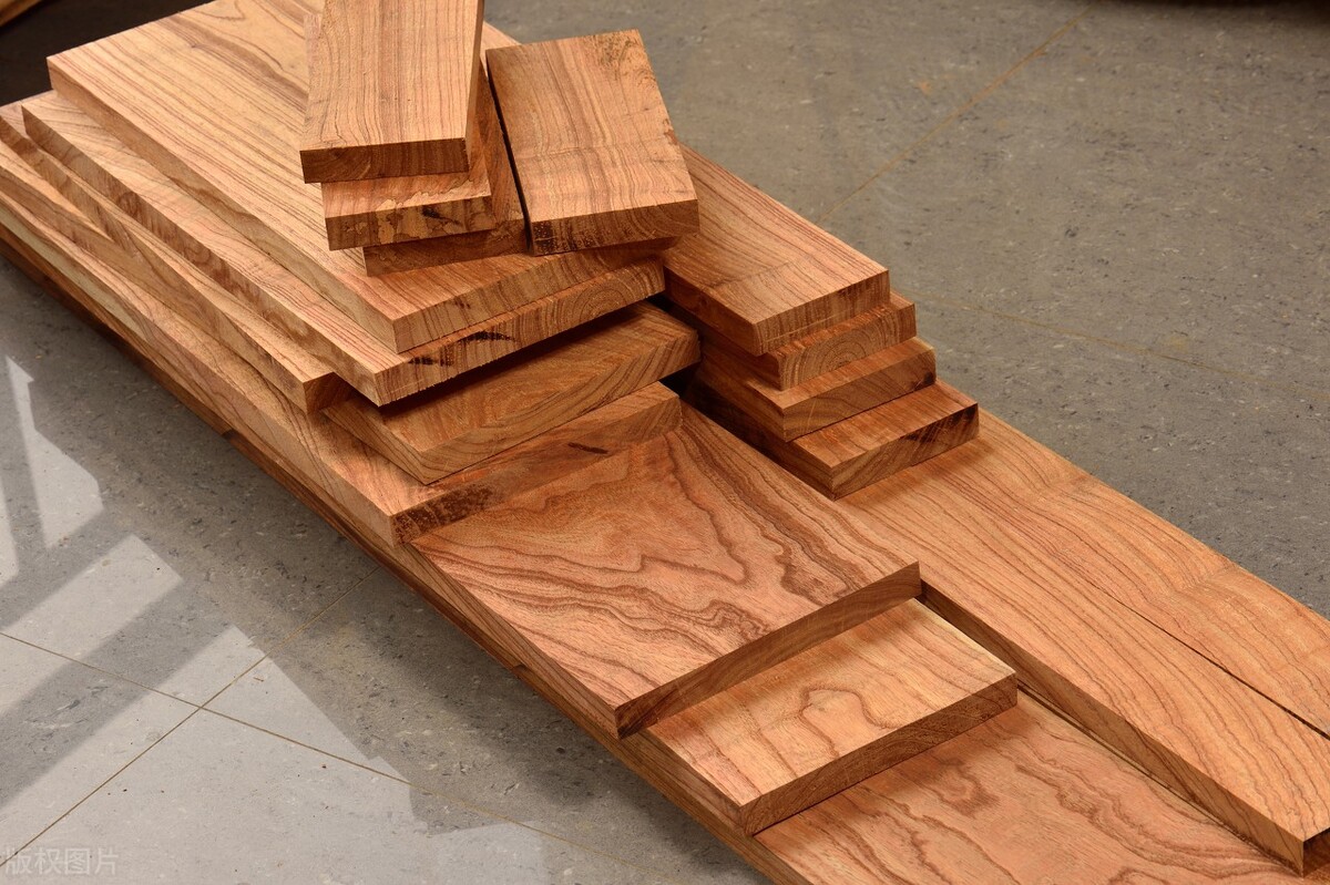 如何挑选实木床才不会被坑,实木床怎么挑选比较好