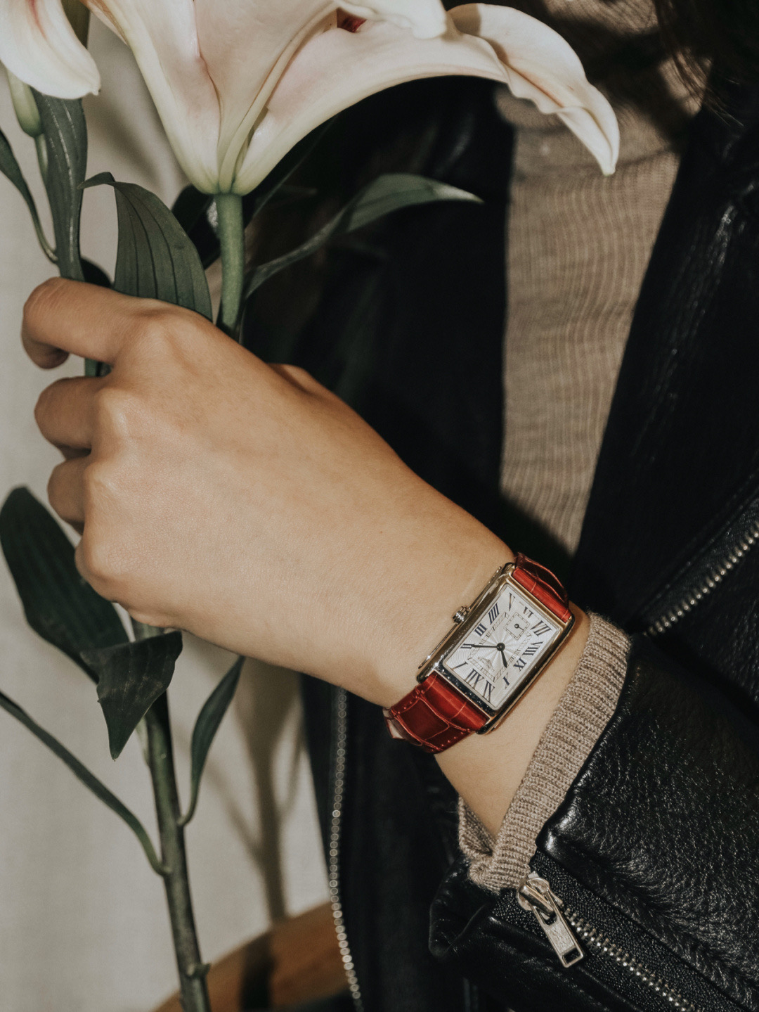 阿玛尼公认最好的三款女表,阿玛尼女表性价比高排行