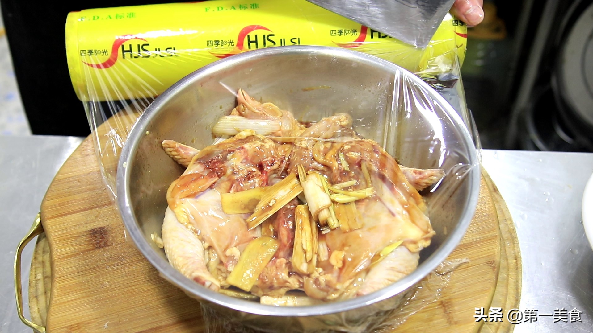 炸鸡外酥里嫩绝密配方,脆皮炸鸡炸几分钟最好