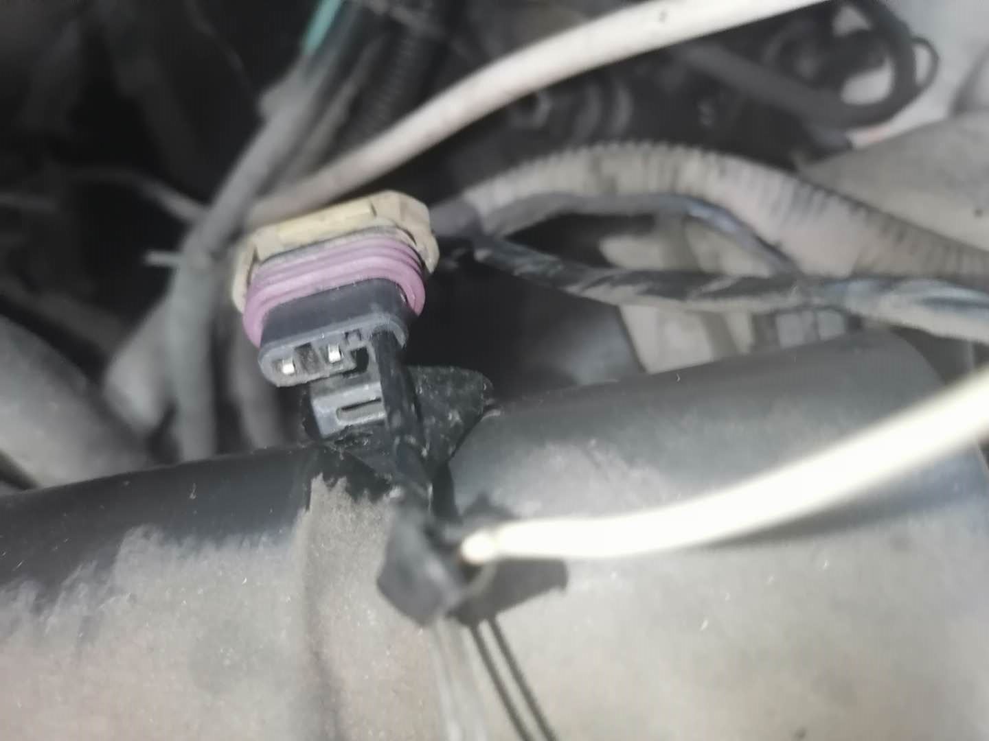 鑳栧摜璇磋溅鍒厠鍑秺,鑳栧摜鍑秺