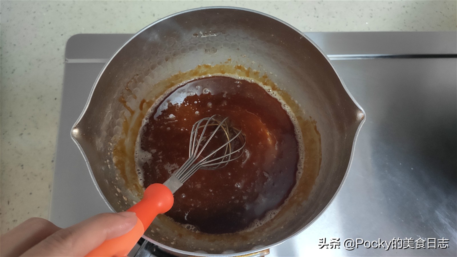 日本ins网红零食焦糖奶油饼干,日本一款抹茶夹心饼干