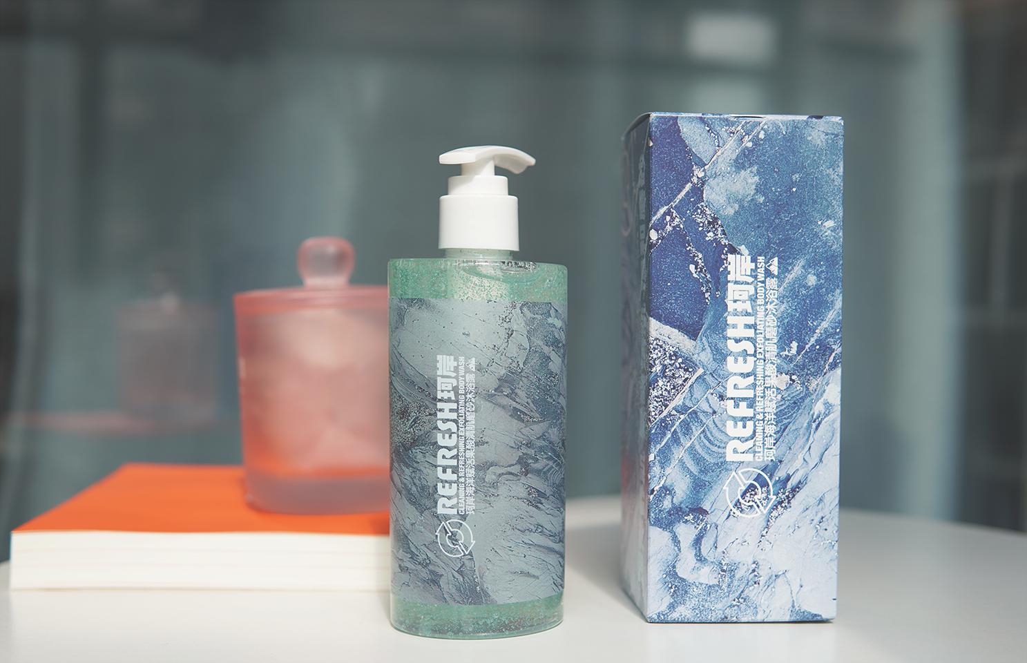 易冲洗不滑腻的磨砂沐浴露,保湿滋润不假滑的沐浴露