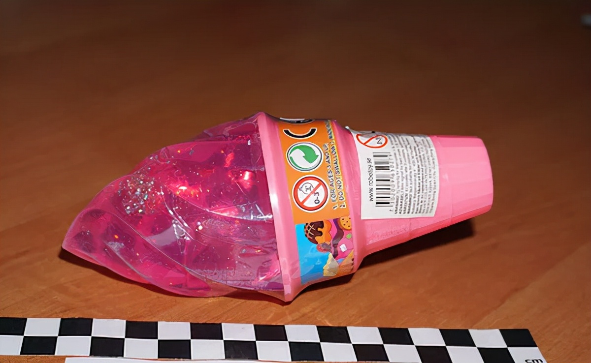 这七种玩具别再给孩子买了,购买儿童玩具需谨慎