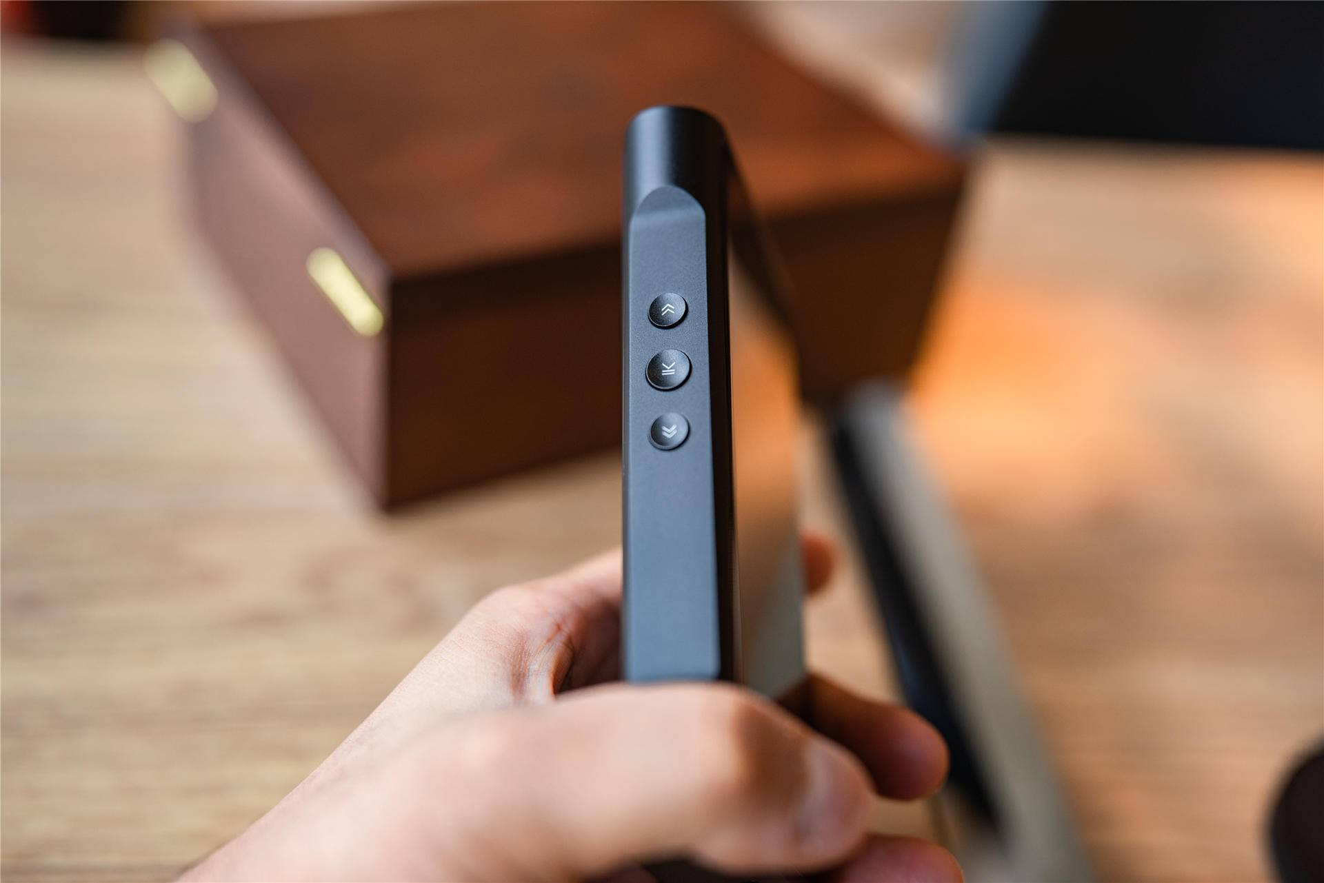 终将到来的万元户，简单说说山灵旗舰*放播**器M8