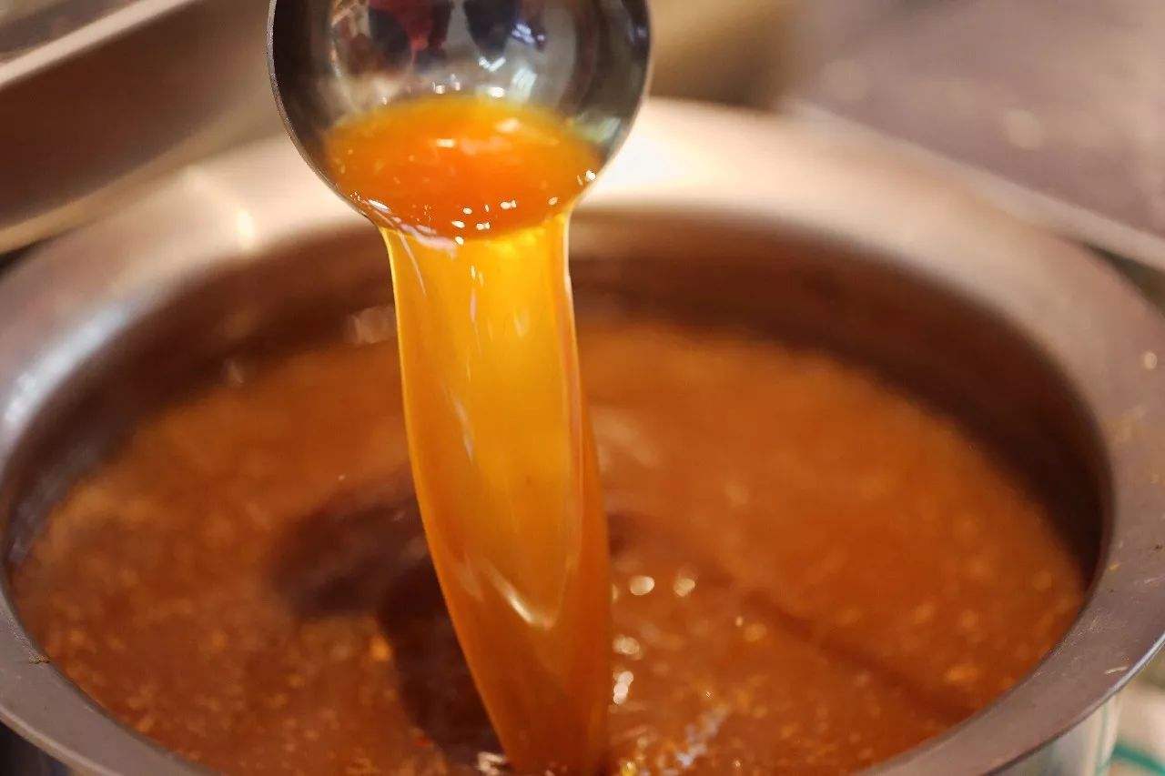 卤汤发浑怎么解决,卤汤总是糊底怎么回事