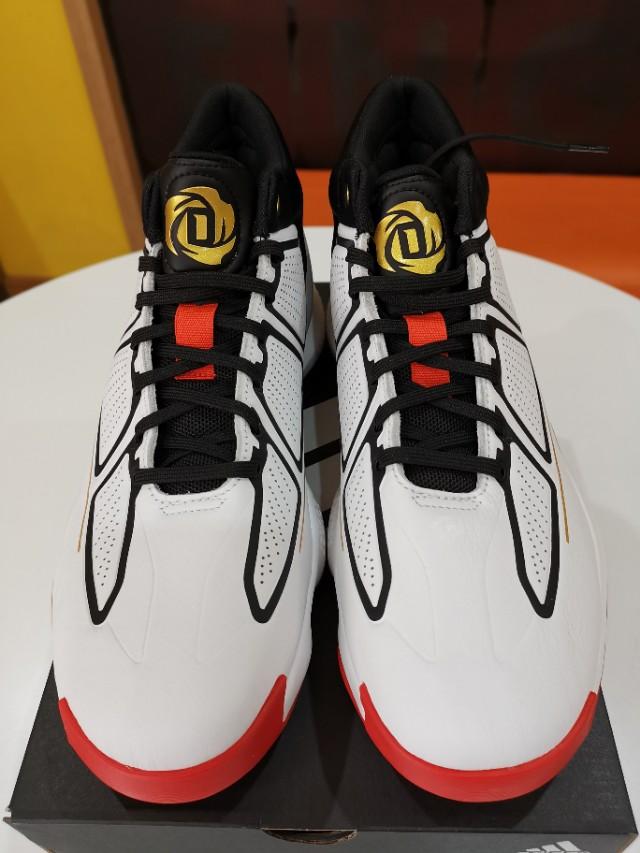 罗斯10玫瑰10年配色,玫瑰10年篮球鞋