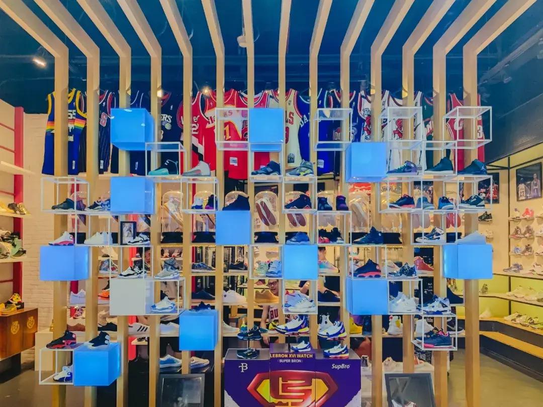 广州潮流球鞋文化胜地！3家鞋迷们不得不知道的店，我都探好路了