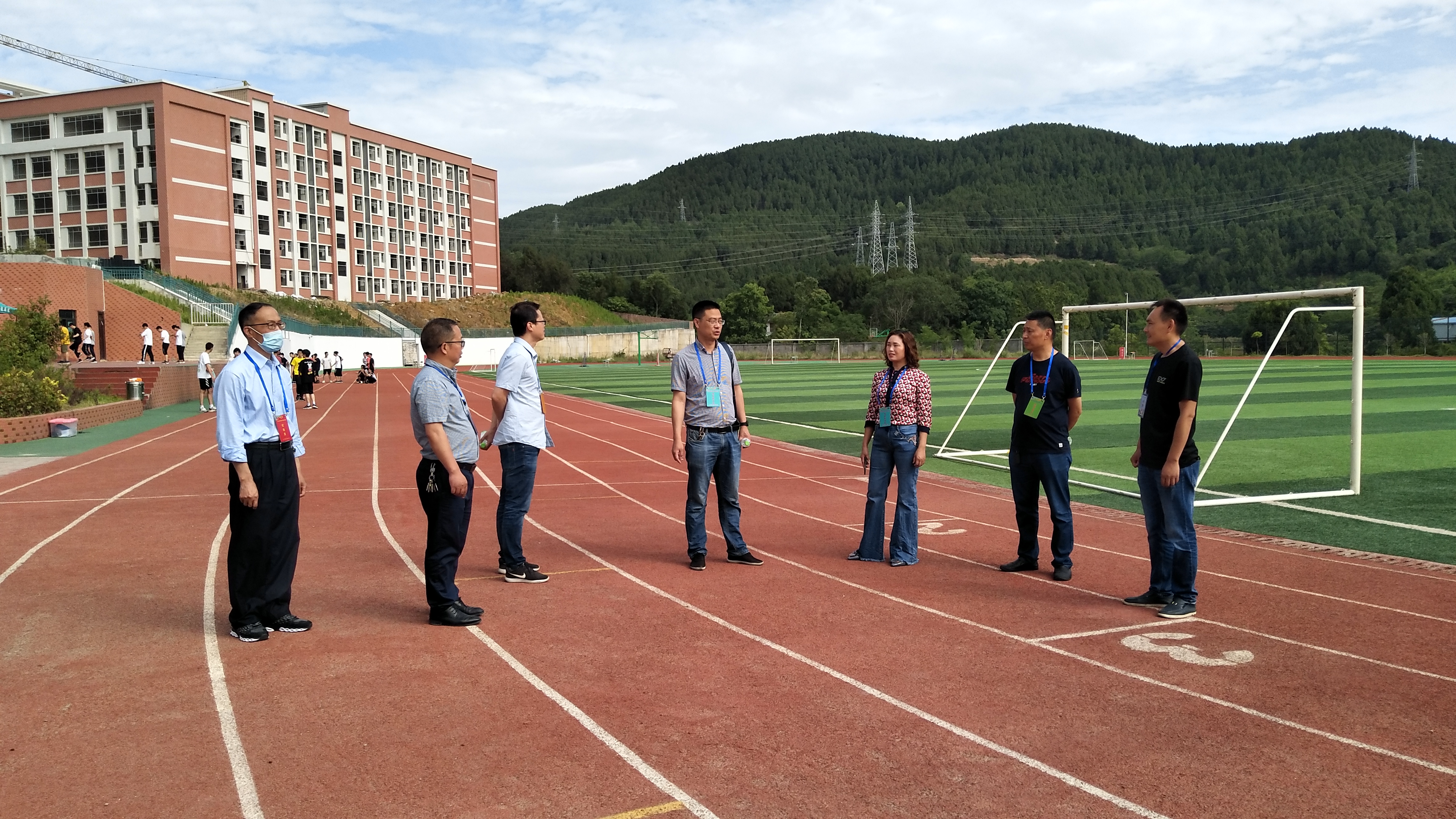 盐亭华宸国际学校2016级,华宸国际学校盐亭体考