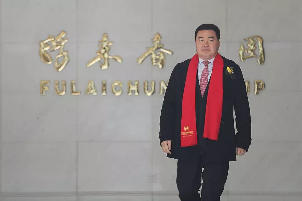 初中生白手起家,公司与首富黄光裕国美重名,大年三十驰援武汉