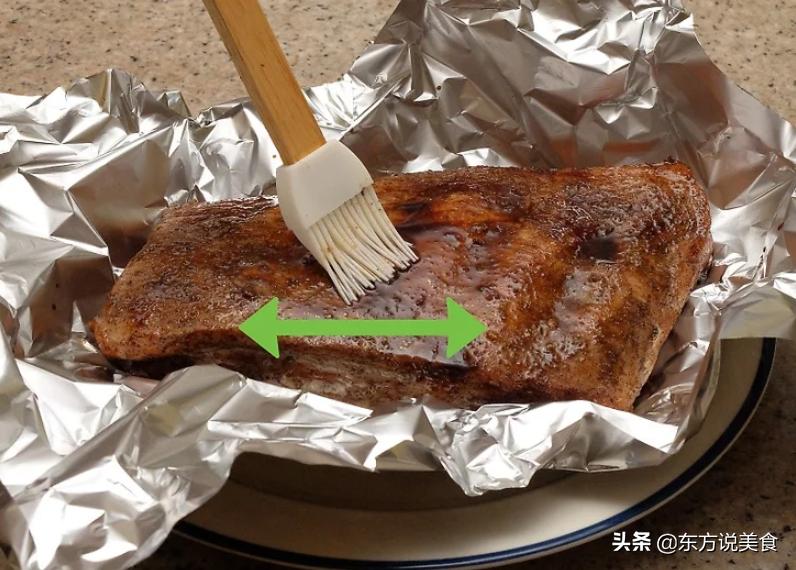 猪排的正确吃法和腌制方法,烟熏猪排的正确吃法