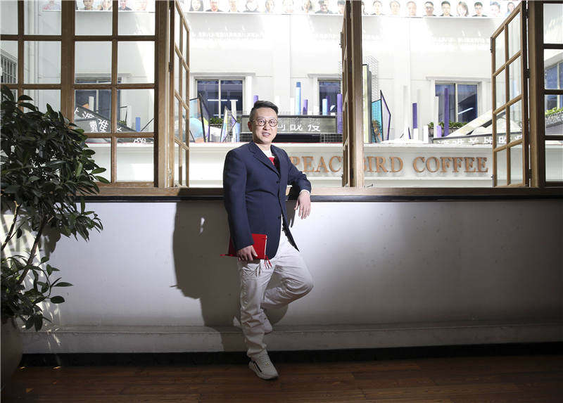 太平鸟和sieg,太平鸟和百灵鸟