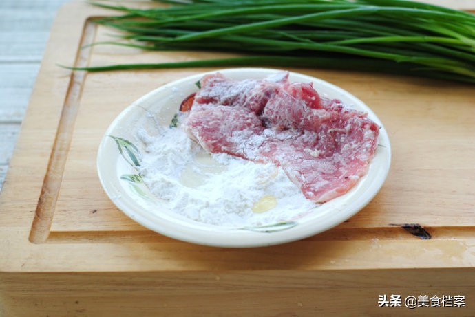 正宗上海葱烧大排的做法，学会这几个窍门，鲜嫩多汁！