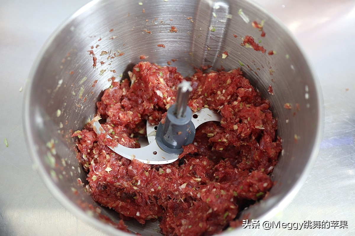 老北京炸松肉菜图片,搞定老北京传统小吃炸松肉